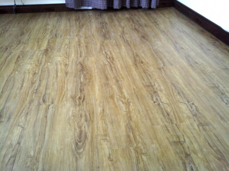 TAVIATA_TRAVILOC_ALLURE_VINTAGE_NATURAL_VINYL_FLOORING_INSTALLED_IN_PRETORIA17860.jpg